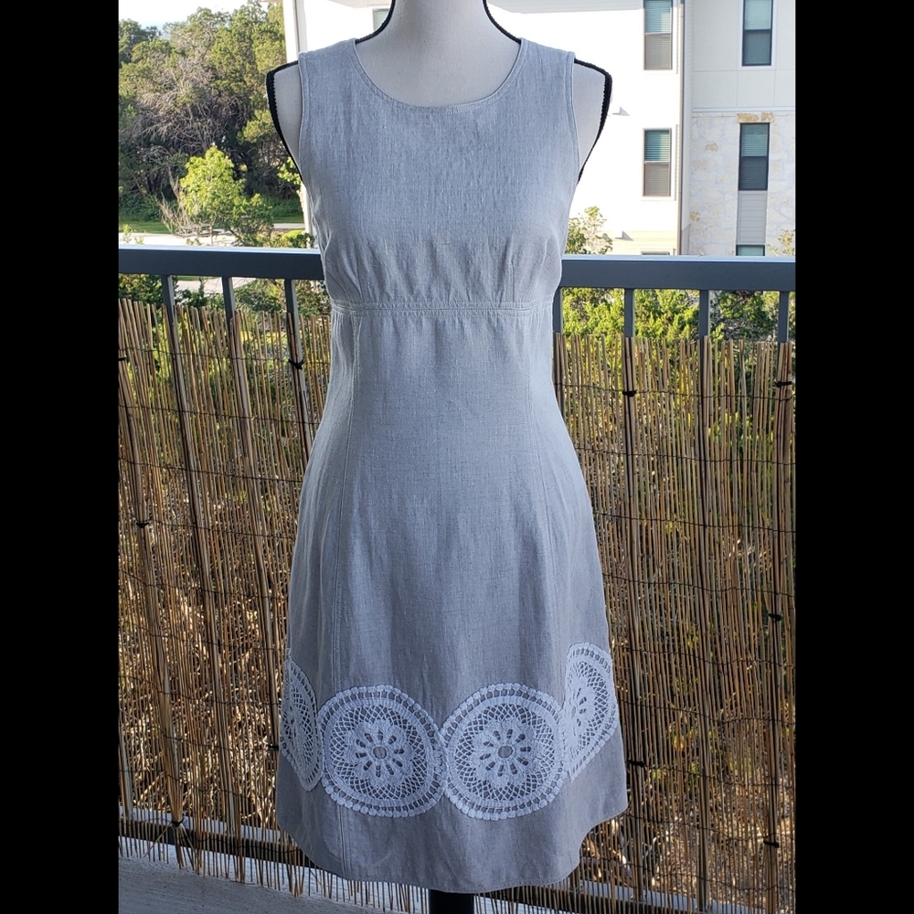 Key Unger Embroidered Linen Pocket Dress Size 8